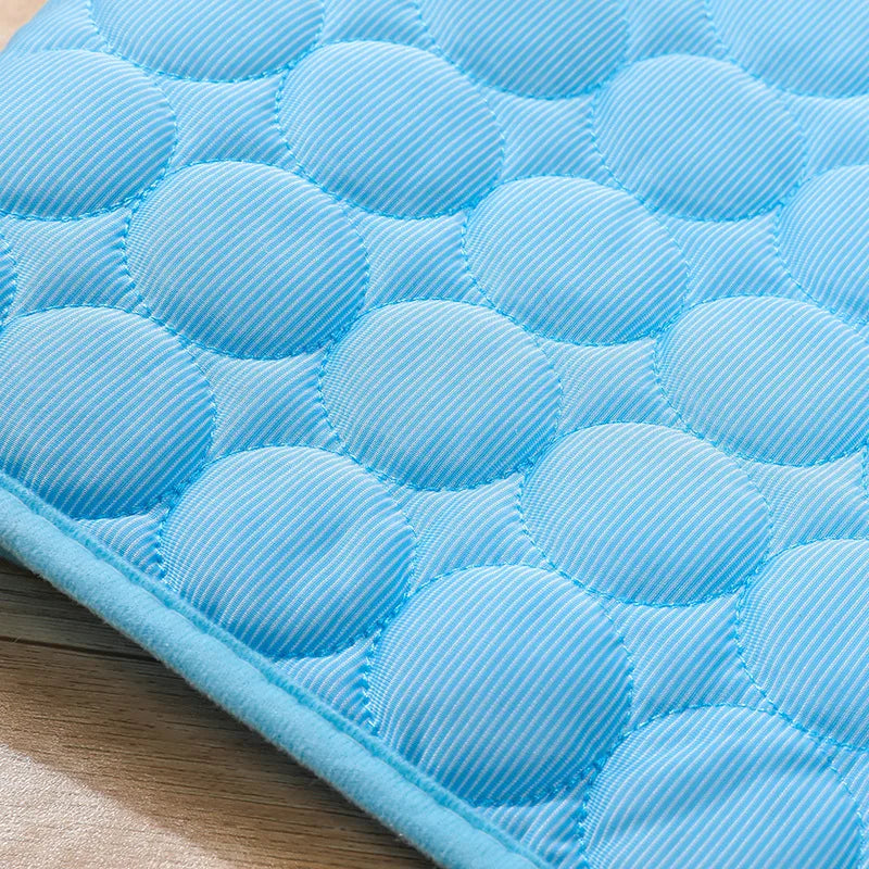 Summer Pet Cooling Mat Breathable Ice Blanket for Dogs Cats Pets Sleep Cold Bed Washable Ice Silk Pads Cushion Pet Accessories