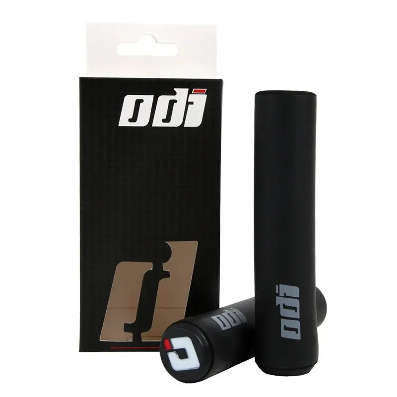 2PCS ODI MTB Silicone Grips Soft Shock Absorbing Bicycle Handlebar Covers Mountain Bike BMX Handlebar Cuffs for Fist Comfort