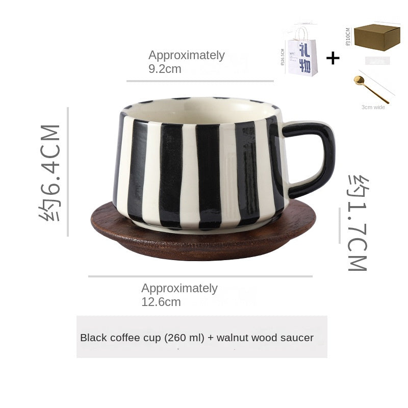 Eenvoudige handgetekende gestreepte keramische mok, creatieve meerkleurige cadeau-mok, koffiekop met schoteltje