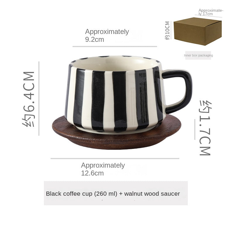 Eenvoudige handgetekende gestreepte keramische mok, creatieve meerkleurige cadeau-mok, koffiekop met schoteltje