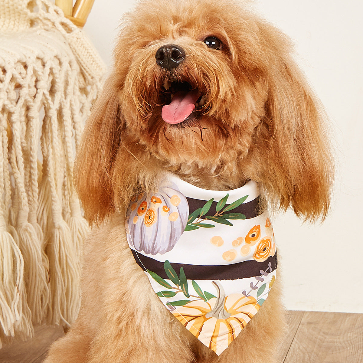 New Fashion Twill Thanksgiving Dog Scarf Triangle Pet Dog Polyester Bandana
