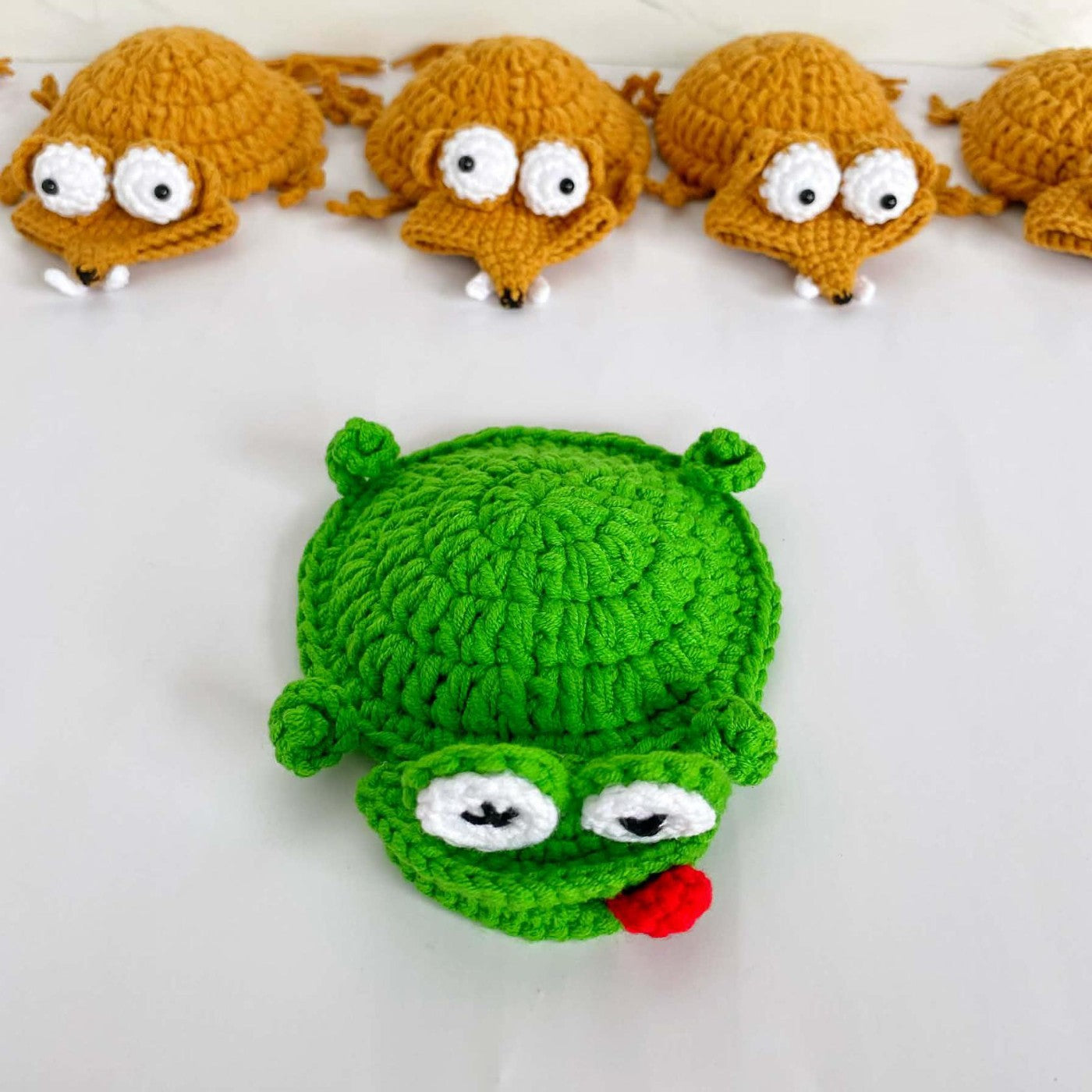 Handmade Crochet Animal Coasters Turtle Squirrel Heat Insulating Pad Creative Desk Coaster Home Decor