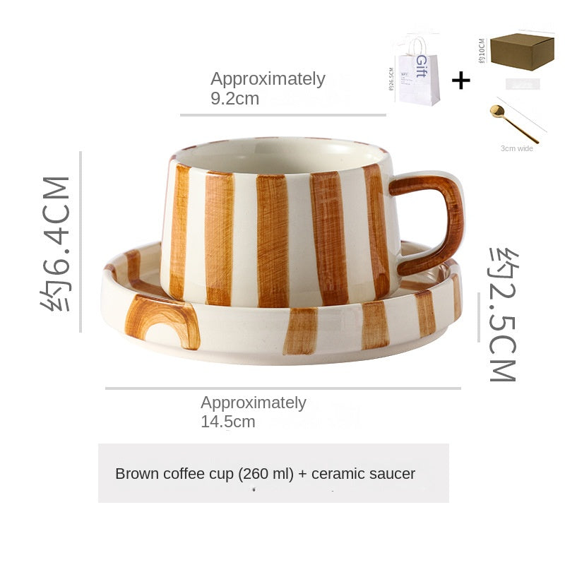 Eenvoudige handgetekende gestreepte keramische mok, creatieve meerkleurige cadeau-mok, koffiekop met schoteltje