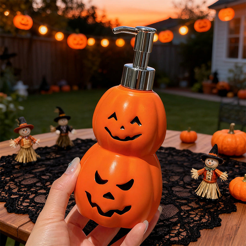 Fles in de vorm van een pompoen met een spookgezicht