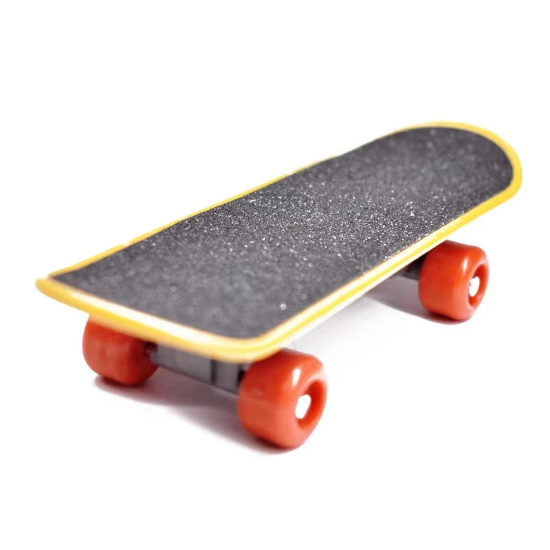 Mini Parrot Training Skateboard Creative Parrot Balance Toy for Small Medium Birds Interactive  Intelligence Training Toy