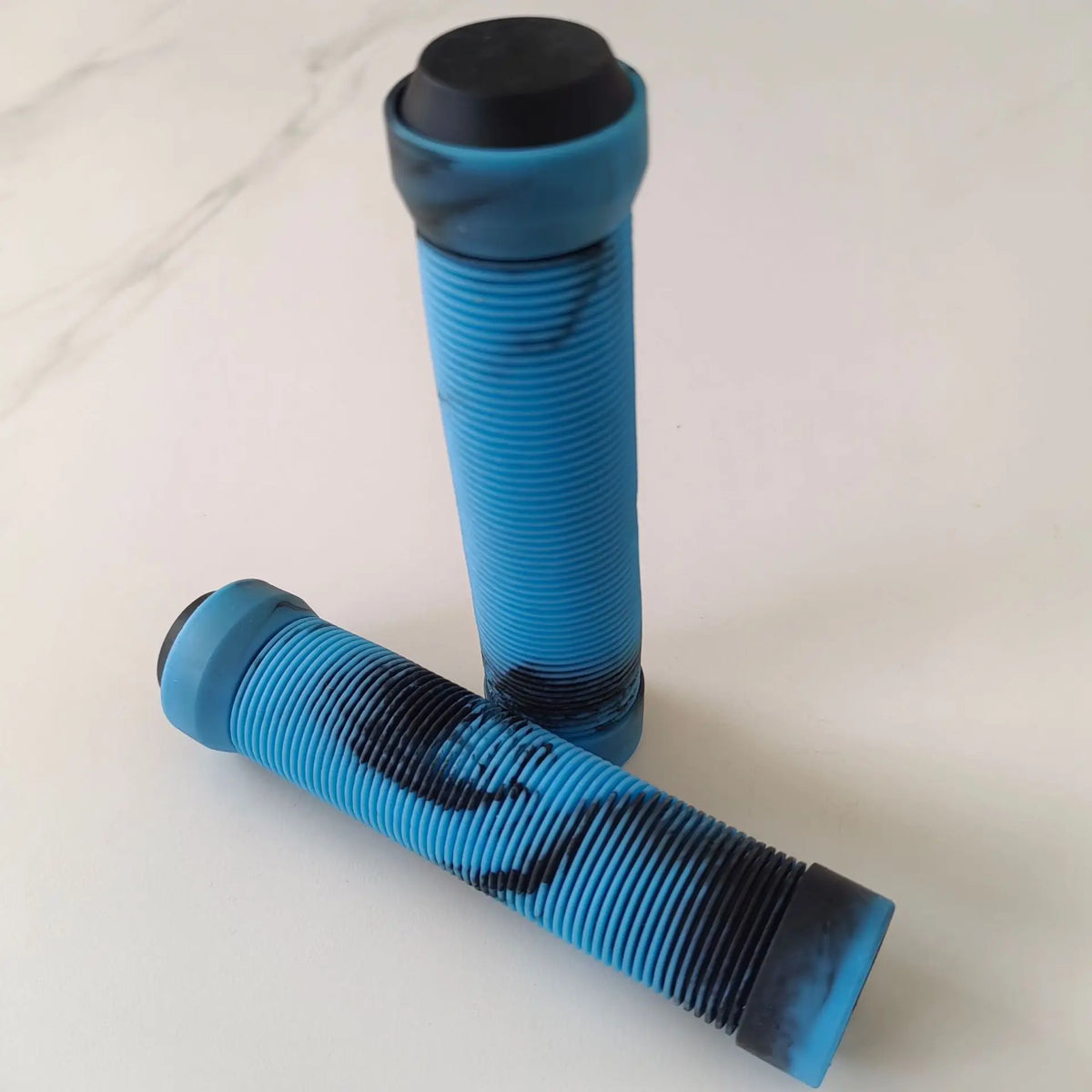 Soft Rubber Non-Slip Bicycle Grips Mountain Bike Handlebar Cuff Shockproof Cover for 22.2mm Scooter BMX MTB Cycling Parts