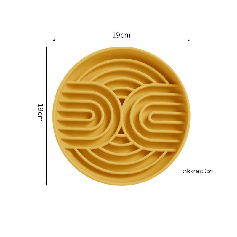 19cm Round Silicone Dog Slow Feeder Mat Pet Licking Mat with Suction Cups Anti-choking Dog Slow Feeding Pad Dog Accessories