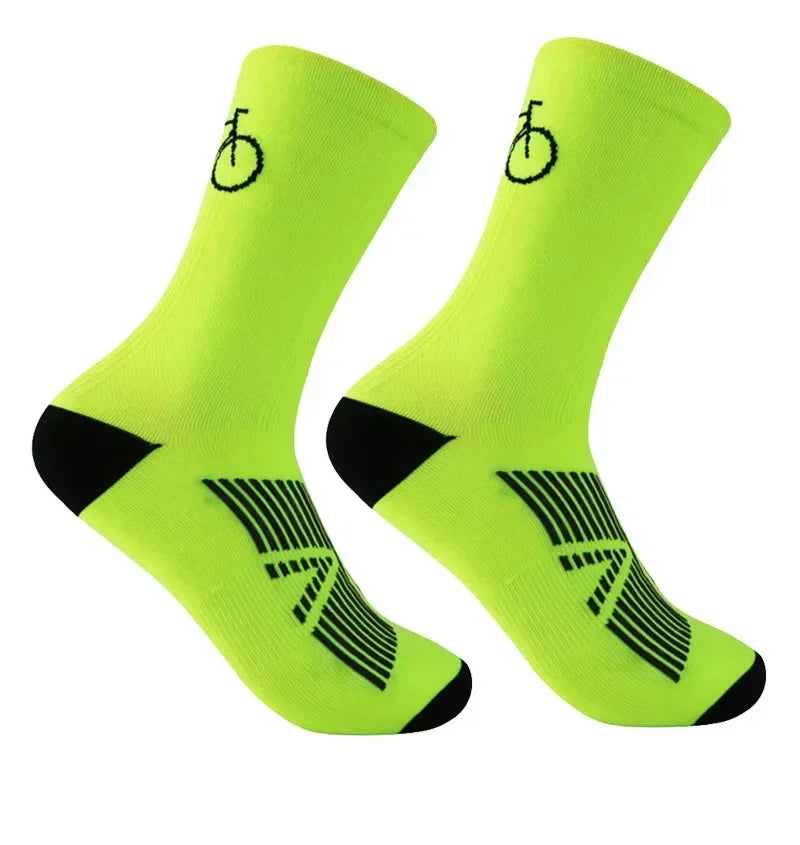 2 Pairs Unisex Breathable Cycling Socks MTB Road Bicycle Outdoor Sports Racing Compression mid Tube Socks for Men And Women