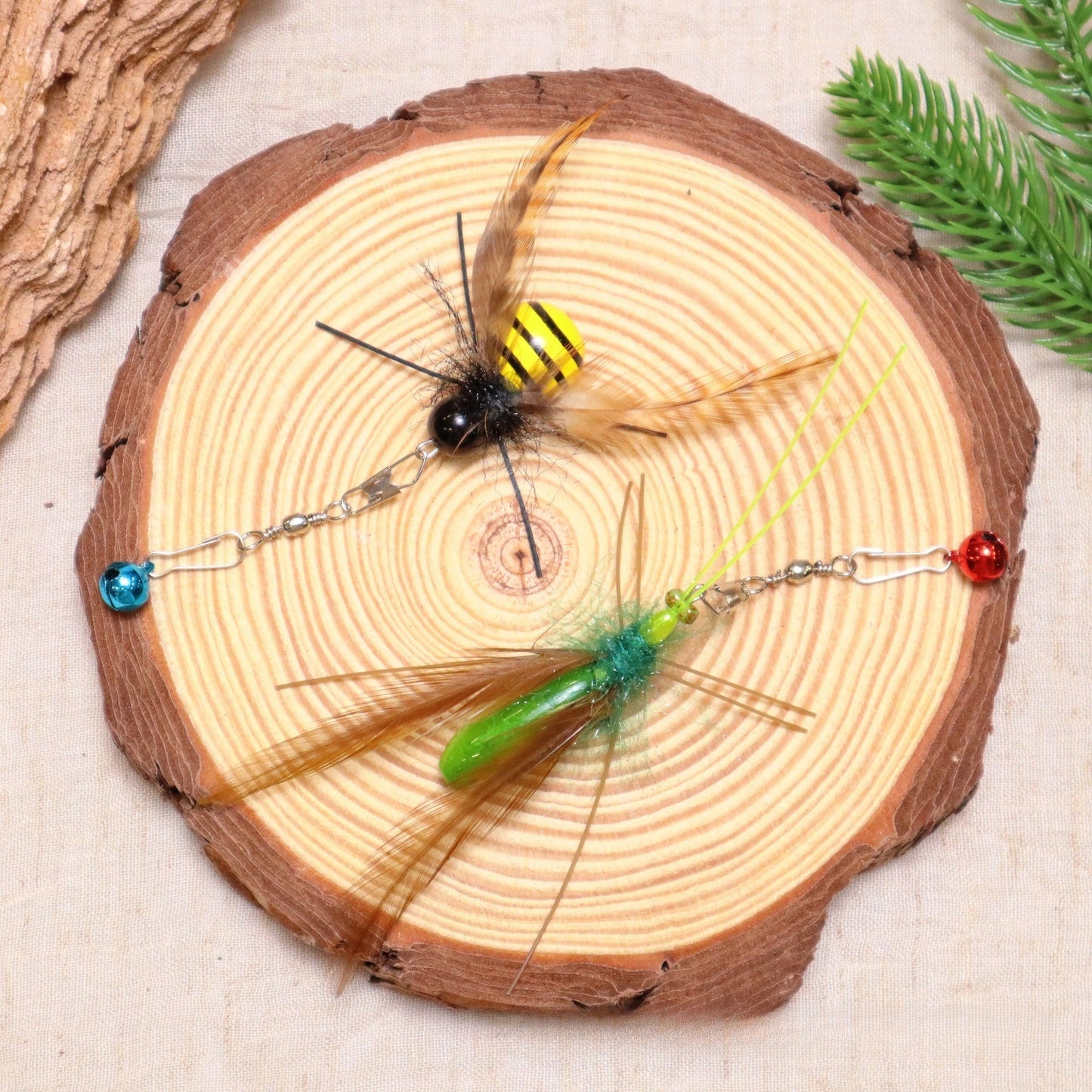 2pcs Simulation Mantis Bee Feather Replacement Accessories Funny Cat Stick Rod Teaser Pet Toy Plastic Wood