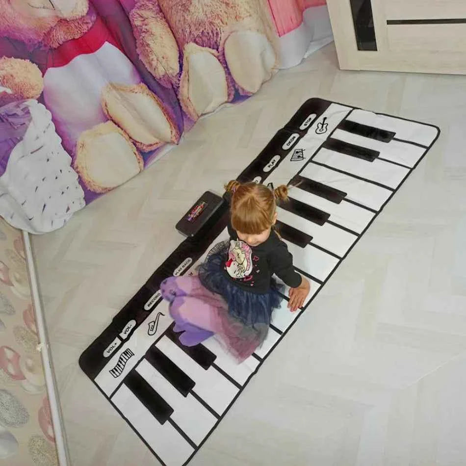 180x72cm Musical Piano Mat for Kids - Electronic Black & White Keyboard Baby Play Mat Rug Early Educational Toy Gift