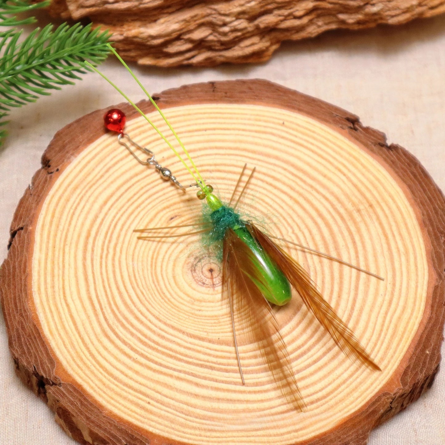 2pcs Simulation Mantis Bee Feather Replacement Accessories Funny Cat Stick Rod Teaser Pet Toy Plastic Wood