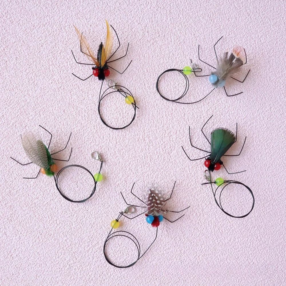 2 pièces couleur aléatoire simulation petits insectes volants accessoires de remplacement pour jouets canne à chat jouets à plumes pour chaton fournitures pour animaux
