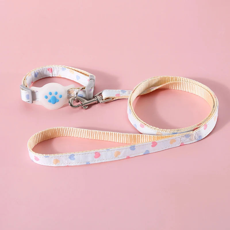 Adjustable Cat Collar with AirTag Holder Case Anti-Lost Cat Collar GPS Tracker Protective Case Print Kitten Collar Pet Supplies