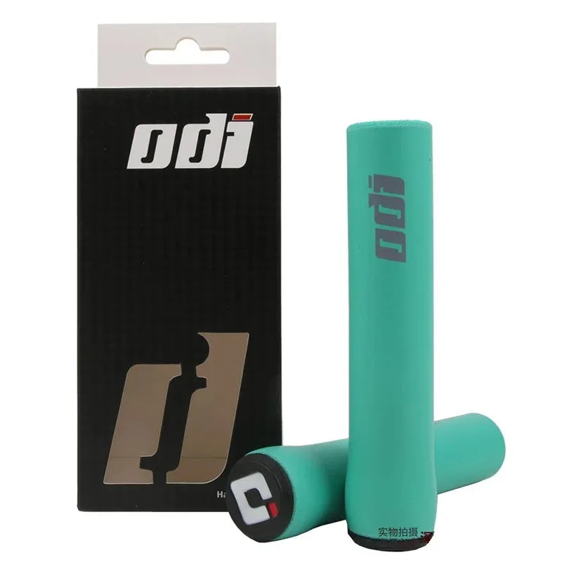 2PCS ODI MTB Silicone Grips Soft Shock Absorbing Bicycle Handlebar Covers Mountain Bike BMX Handlebar Cuffs for Fist Comfort