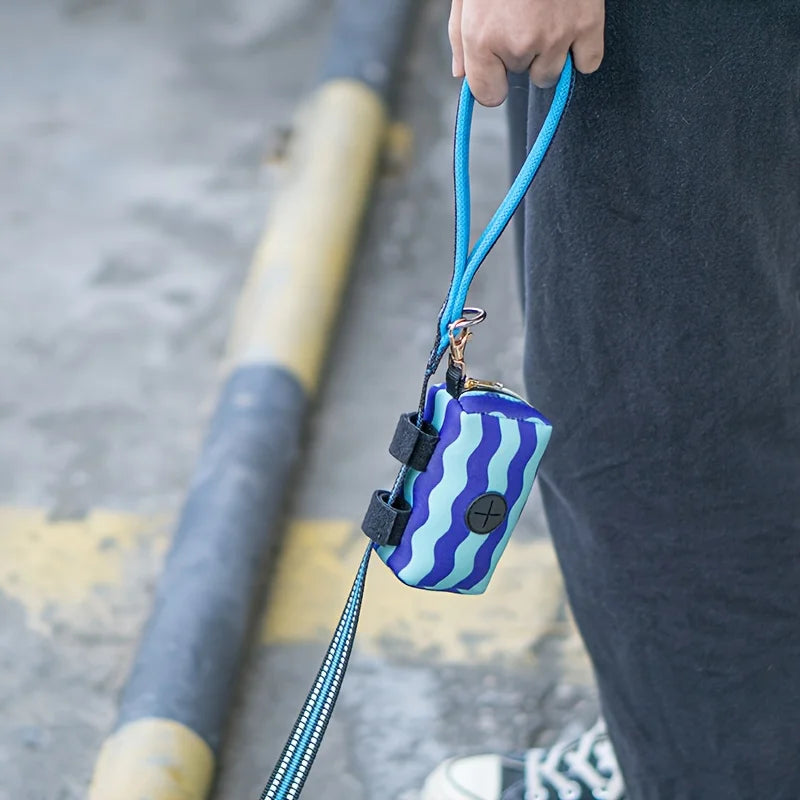 Portable Dog Waste Bag Dispenser Durable Pet Poop Bag Holder Dispensers Outdoor Pet Trash Bags Dispenser for Dogs Pet Supplies