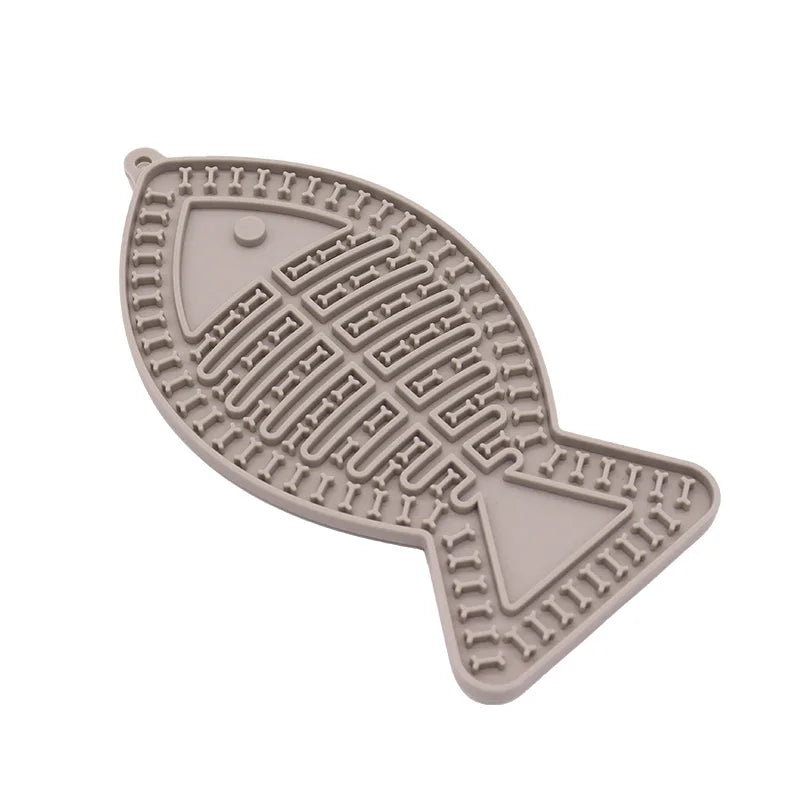 Silicone Dog Slow Feeder Mat Anti-Choking Pet Licking Mat with Suction Cups Non-slip Dog Slow Feeding Pad Pet Supplies