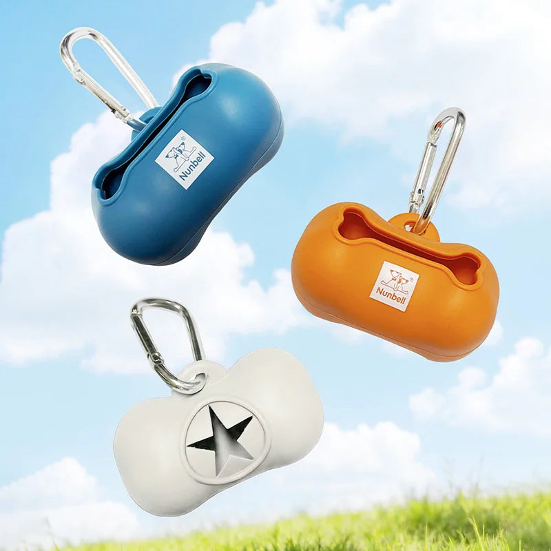 Silicone Dog Waste Bag Dispenser Durable Portable Dog Poop Bag Holder with 1 Roll Poop Bag Outdoor Pet Trash Bags Dispenser