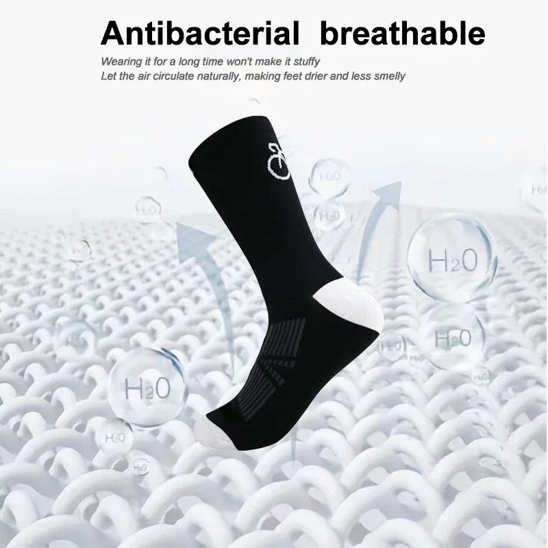 2 Pairs Unisex Breathable Cycling Socks MTB Road Bicycle Outdoor Sports Racing Compression mid Tube Socks for Men And Women