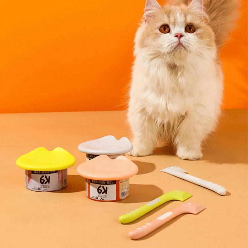 Silicone Cat Can Sealing Cover Reusable Pet Canned Spoon Multifunction Pet Spoon for Cats Dogs Can Opener Food Storage Supplies